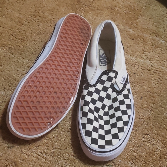 Vans - Picture 2 of 3